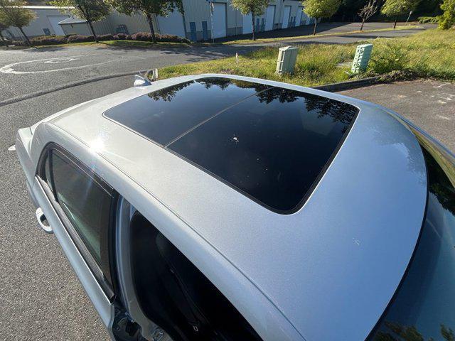 Photo of 2023 Silver Mist Clearcoat Chrysler 300