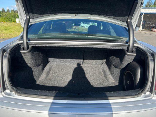 Photo of 2023 Silver Mist Clearcoat Chrysler 300