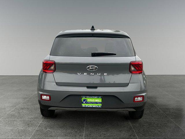 Photo of 2022 Galactic Gray Hyundai VENUE