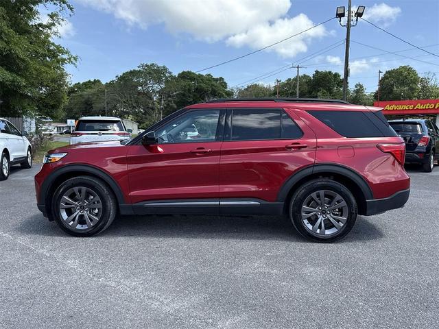 Photo of 2024 Red Metallic Ford Explorer