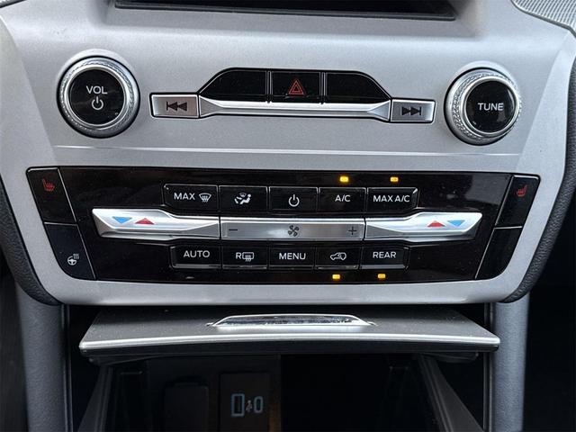 Photo of 2024 Red Metallic Ford Explorer