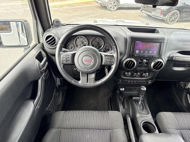 Photo of 2012 Bright Silver Metallic Clearcoat Jeep Wrangler Unlimited