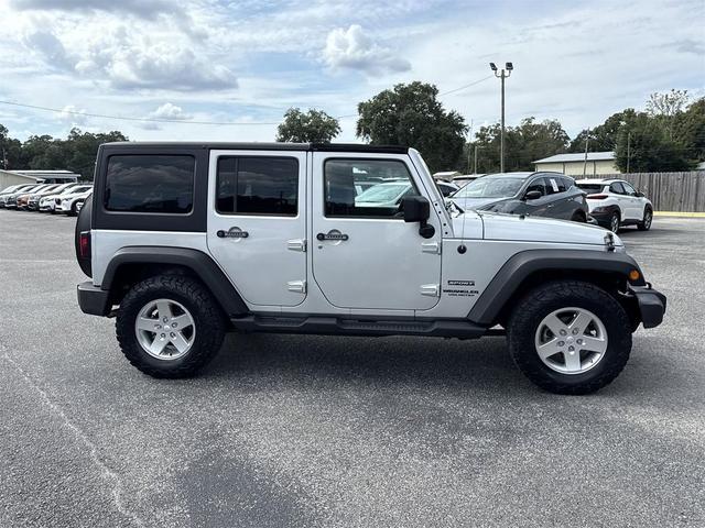 Photo of 2012 Bright Silver Metallic Clearcoat Jeep Wrangler Unlimited