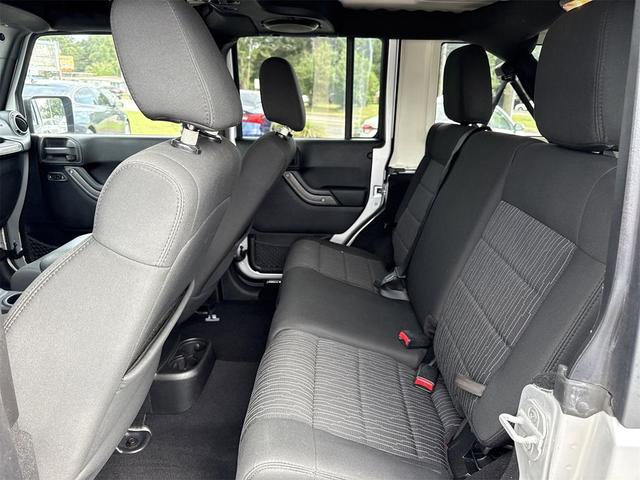 Photo of 2012 Bright Silver Metallic Clearcoat Jeep Wrangler Unlimited