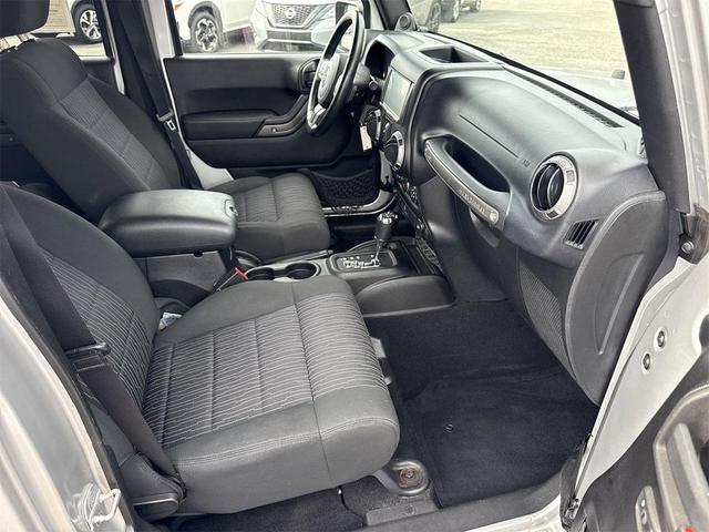 Photo of 2012 Bright Silver Metallic Clearcoat Jeep Wrangler Unlimited