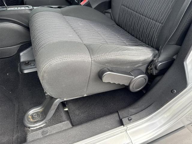 Photo of 2012 Bright Silver Metallic Clearcoat Jeep Wrangler Unlimited