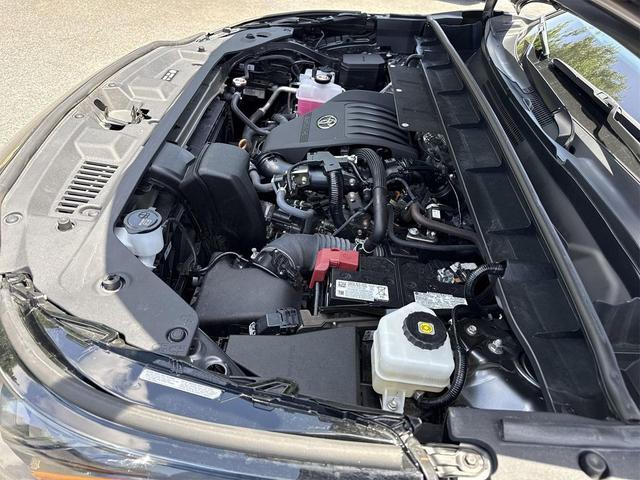 Photo of 2024 Magnetic Gray Metallic Toyota Highlander