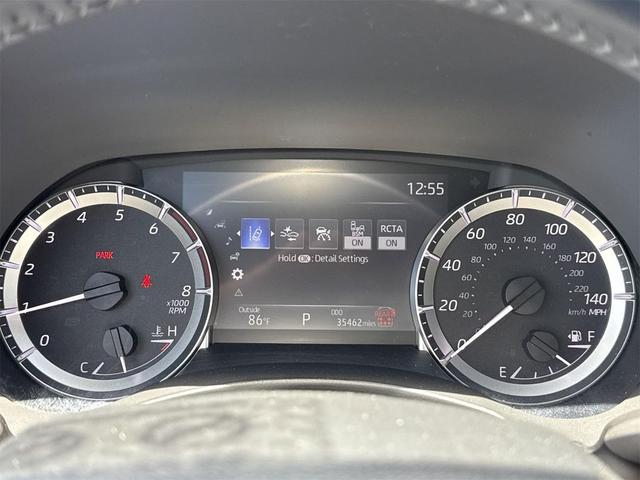 Photo of 2024 Magnetic Gray Metallic Toyota Highlander