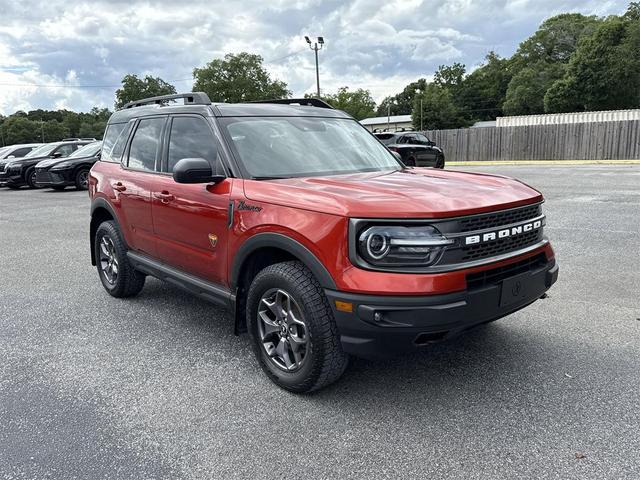 Photo of 2022 Hot Pepper Red Tinted Clearcoat Ford Bronco Sport