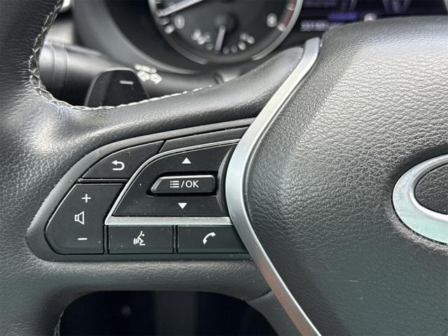 Photo of 2022 Majestic White INFINITI QX50