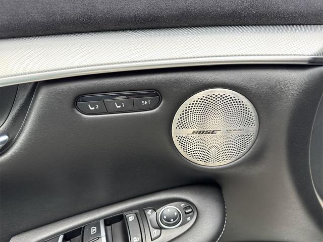 Photo of 2022 Majestic White INFINITI QX50