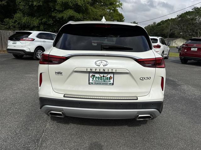 Photo of 2022 Majestic White INFINITI QX50