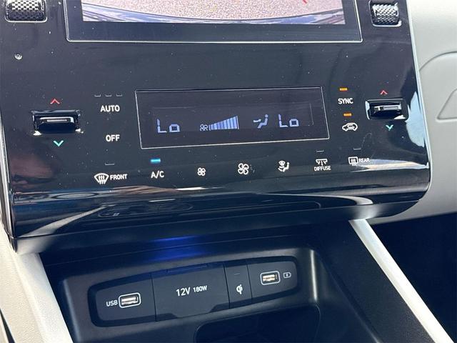 Photo of 2023 Phantom Black Hyundai TUCSON
