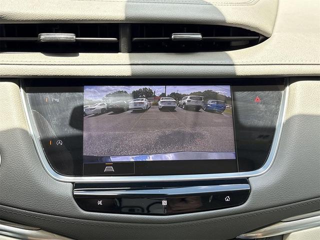 Photo of 2021 Shadow Metallic Cadillac XT5