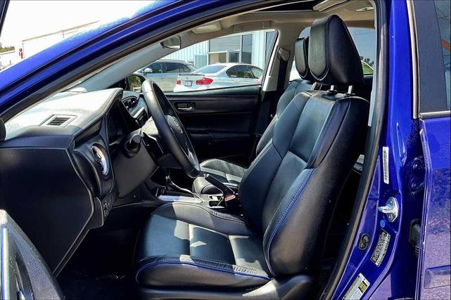 Photo of 2017 Blue Crush Metallic Toyota Corolla