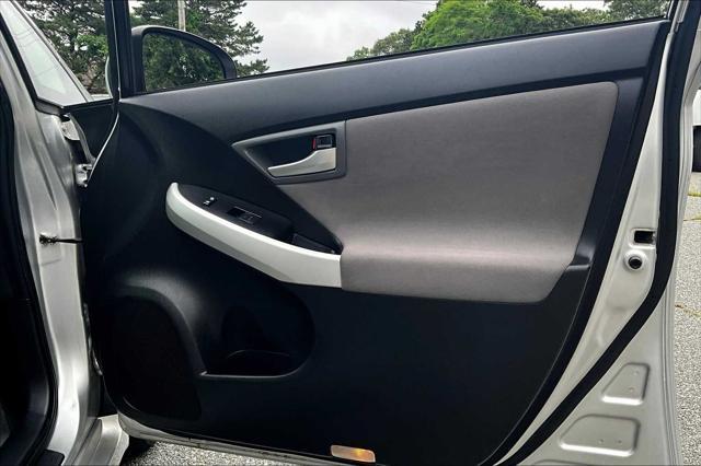 Photo of 2012 Classic Silver Metallic Toyota Prius Plug-in