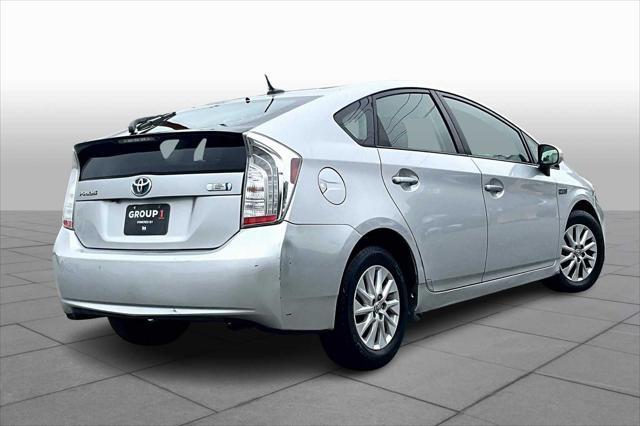 Photo of 2012 Classic Silver Metallic Toyota Prius Plug-in