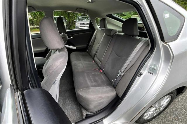 Photo of 2012 Classic Silver Metallic Toyota Prius Plug-in