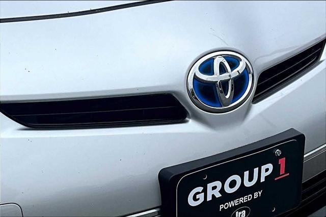 Photo of 2012 Classic Silver Metallic Toyota Prius Plug-in