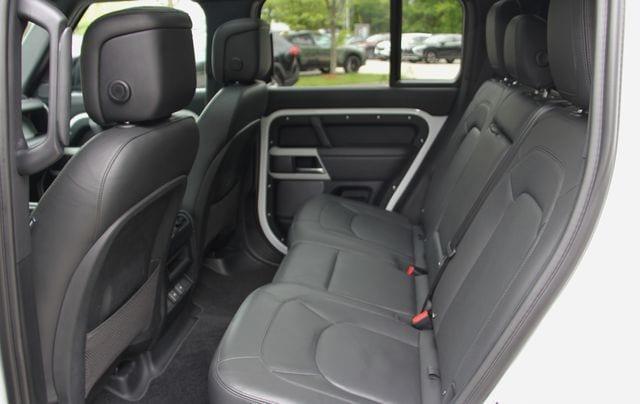 Photo of 2024 Fuji White Land Rover Defender