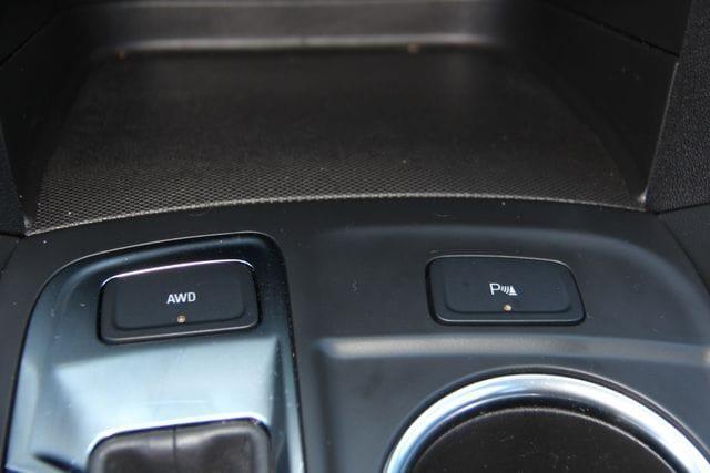 Photo of 2024 Mosaic Black Metallic Chevrolet Equinox