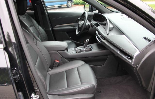 Photo of 2024 Stellar Black Metallic Cadillac XT4