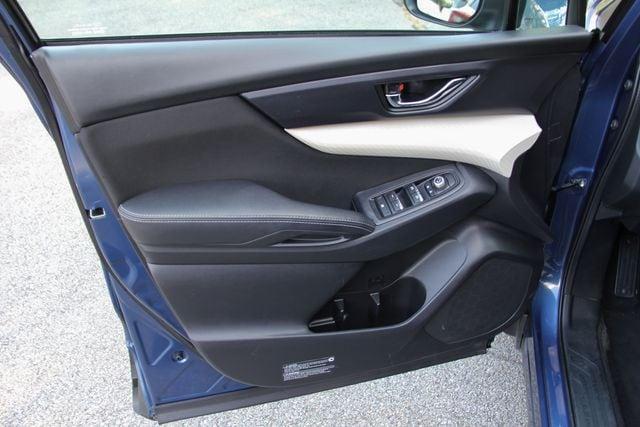 Photo of 2022 Abyss Blue Pearl Subaru Ascent