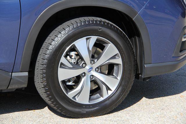 Photo of 2022 Abyss Blue Pearl Subaru Ascent
