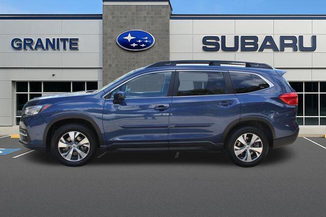 Photo of 2022 Abyss Blue Pearl Subaru Ascent