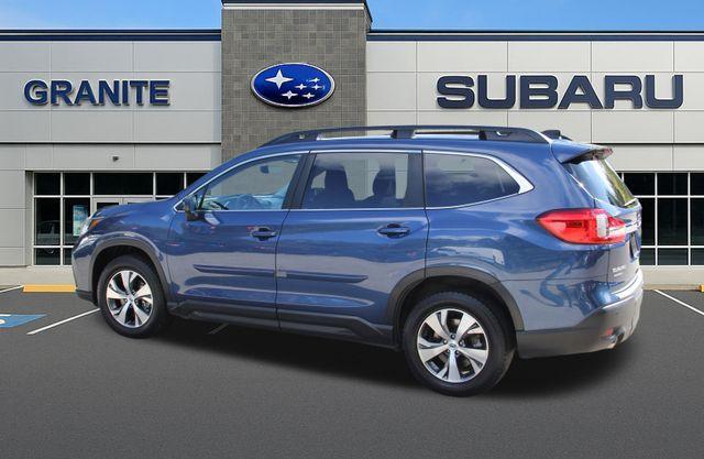 Photo of 2022 Abyss Blue Pearl Subaru Ascent