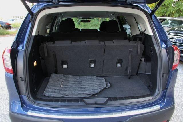 Photo of 2022 Abyss Blue Pearl Subaru Ascent