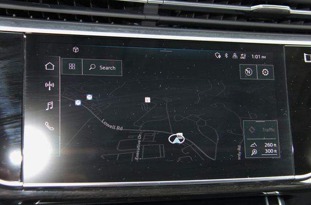 Photo of 2024 Mythos Black Metallic Audi Q7