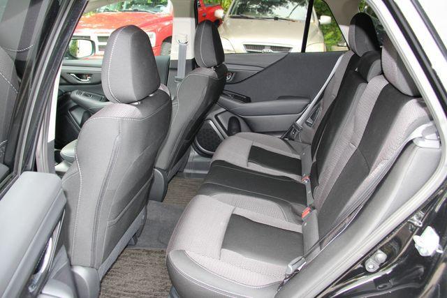 Photo of 2024 Crystal Black Silica Subaru Outback
