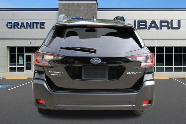 Photo of 2024 Crystal Black Silica Subaru Outback