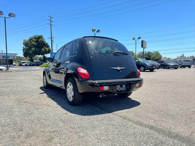 Photo of 2009 Brilliant Black Pearl Chrysler PT Cruiser