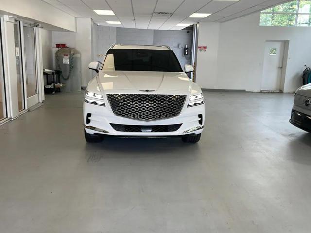 Photo of 2024 Alta White Genesis GV80