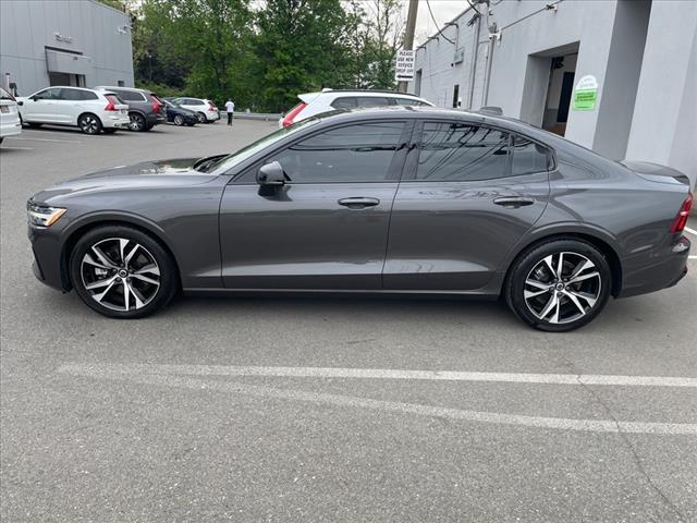 Photo of 2024 Platinum Gray Volvo S60