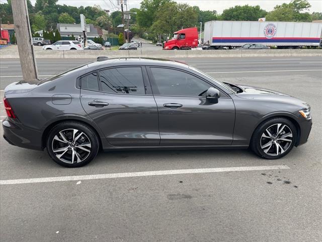 Photo of 2024 Platinum Gray Volvo S60
