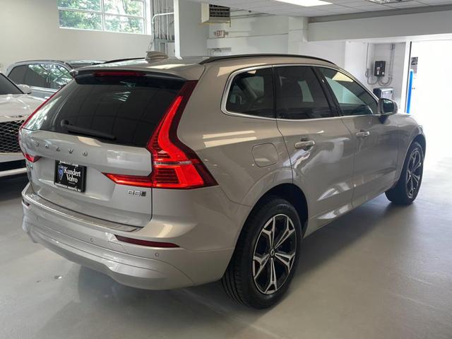 Photo of 2022 Silver Dawn Volvo XC60