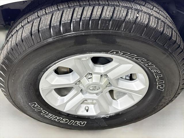 Photo of 2016 Super White Toyota 4Runner