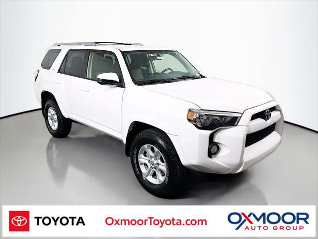 Photo of 2016 Super White Toyota 4Runner