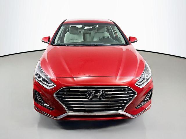 Photo of 2018 Scarlet Red Hyundai SONATA
