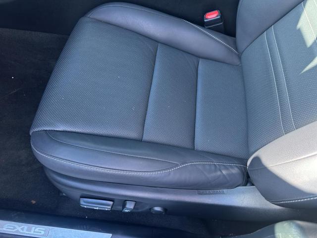 Photo of 2019 Eminent White Pearl Lexus NX 300
