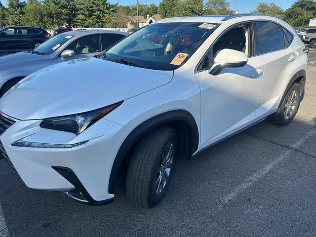 Photo of 2019 Eminent White Pearl Lexus NX 300