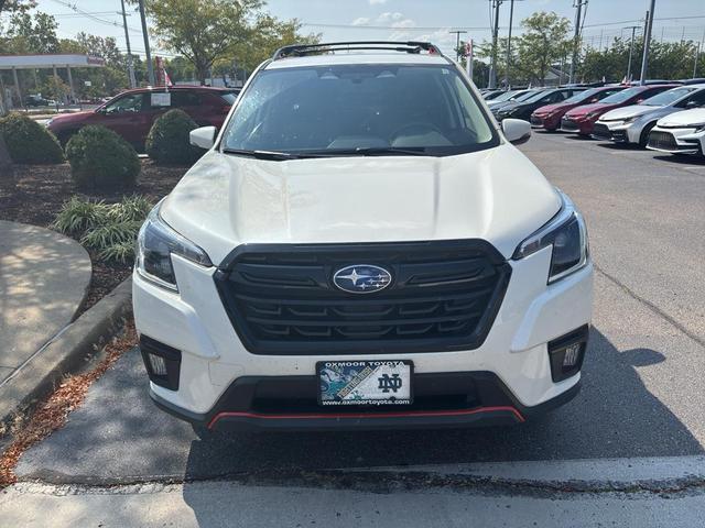 Photo of 2022 Crystal White Pearl Subaru Forester