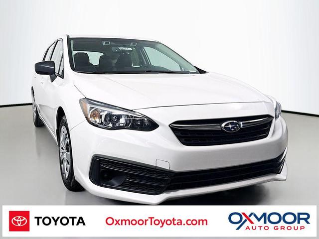 Photo of 2023 Crystal White Pearl Subaru Impreza