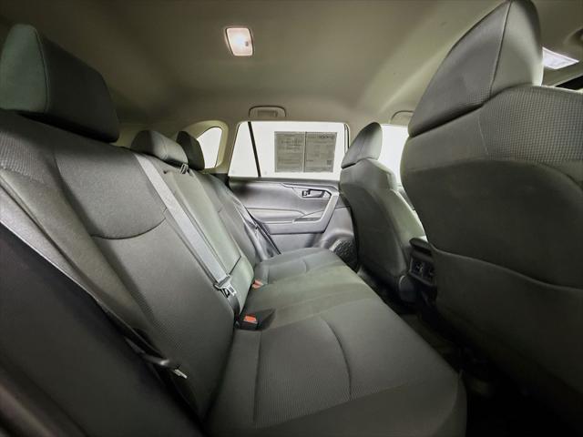 Photo of 2024 Ice Cap Toyota RAV4