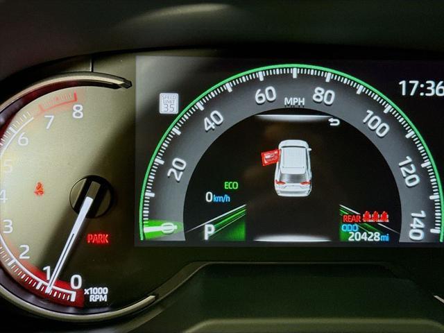 Photo of 2024 Ice Cap Toyota RAV4