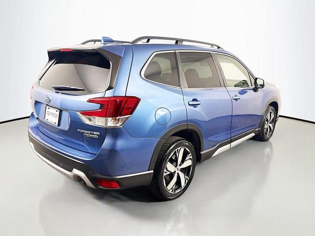 Photo of 2020 Horizon Blue Pearl Subaru Forester