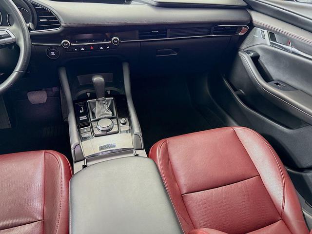 Photo of 2022 Polymetal Gray Metallic Mazda Mazda3